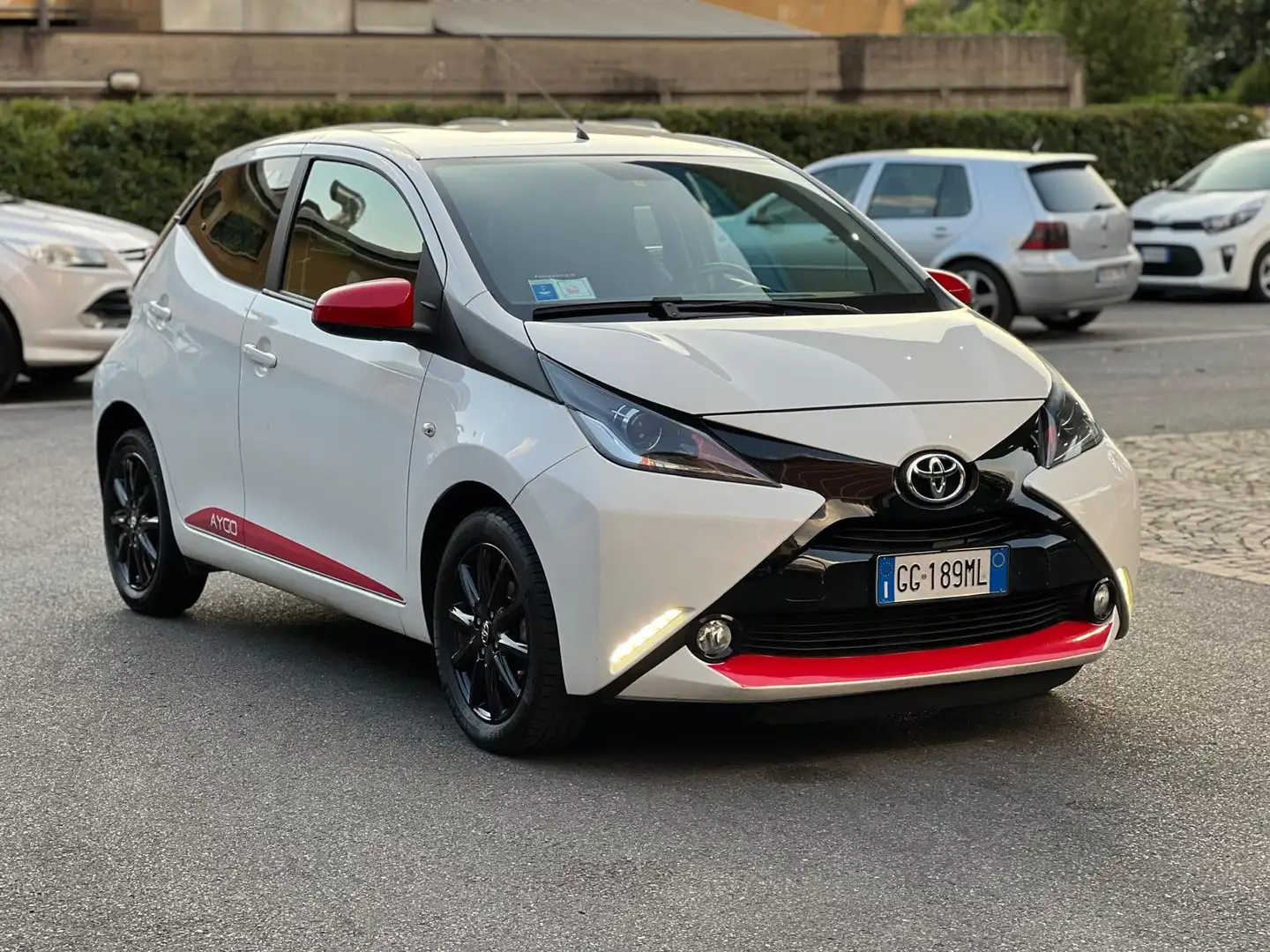 Toyota Aygo 1.0 VVT-i 69 CV 5P x-wave (51 kw) - 2