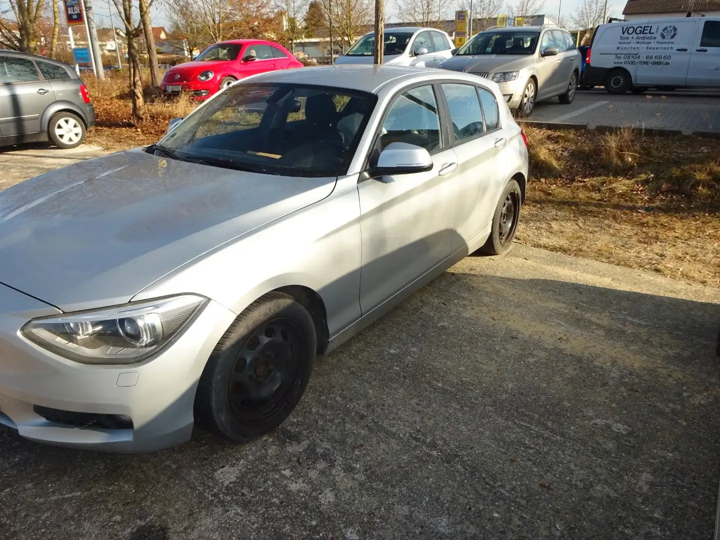 BMW 116 Baureihe 1 Lim. 5-trg. 116 i/2. Hand/Euro 5 Zilver - 2