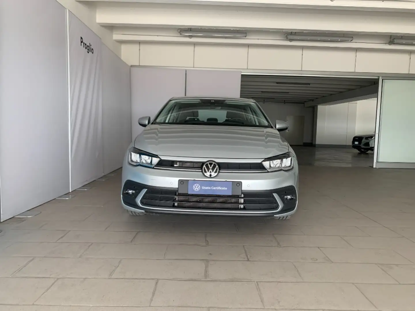 Volkswagen Polo VI 2022 - Polo 1.0 tsi Life 95cv dsg Argento - 2