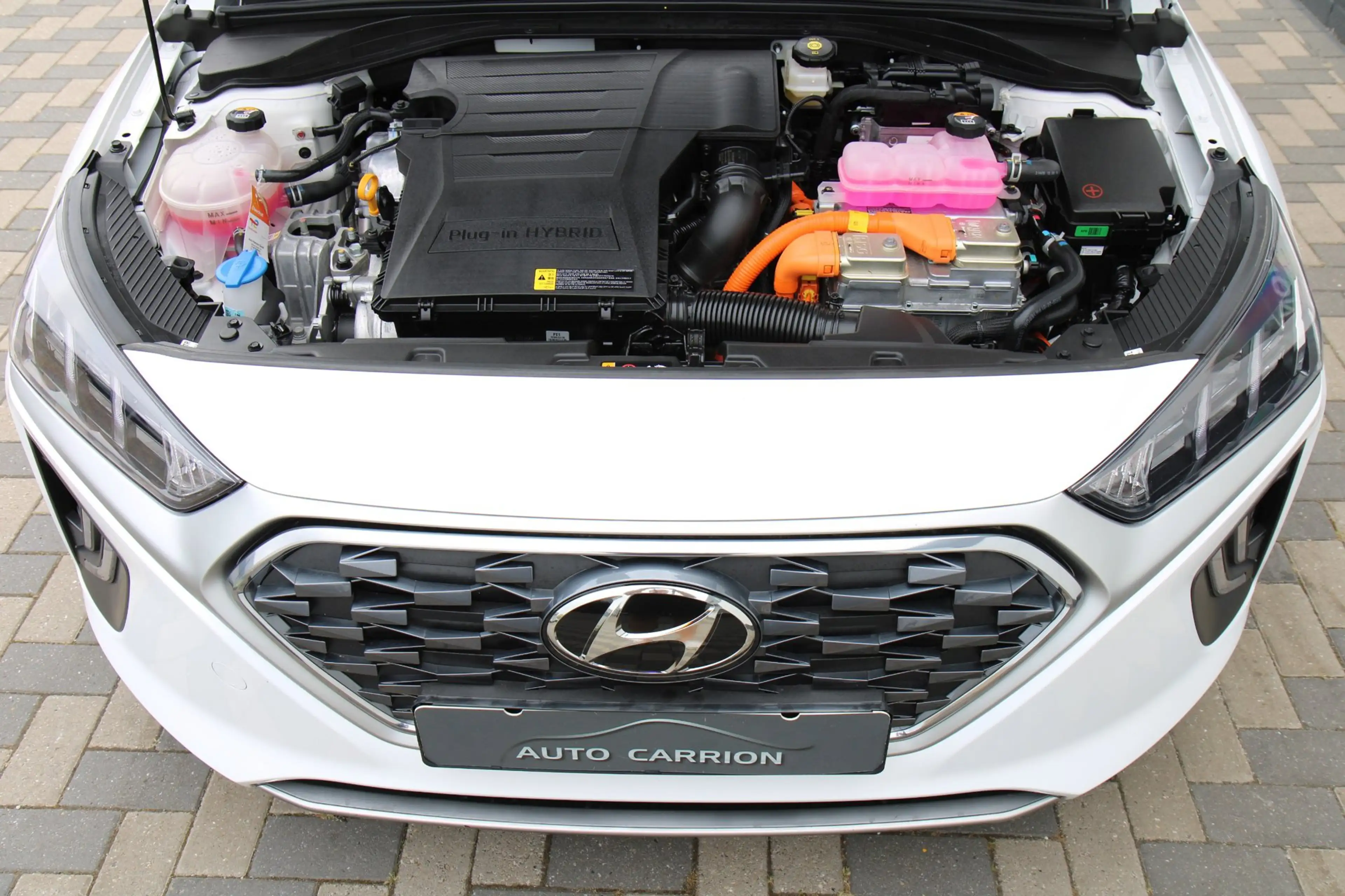 Hyundai IONIQ 1.6 GDi PHEV Carplay Camera Dealer Ond. !! — photo 43