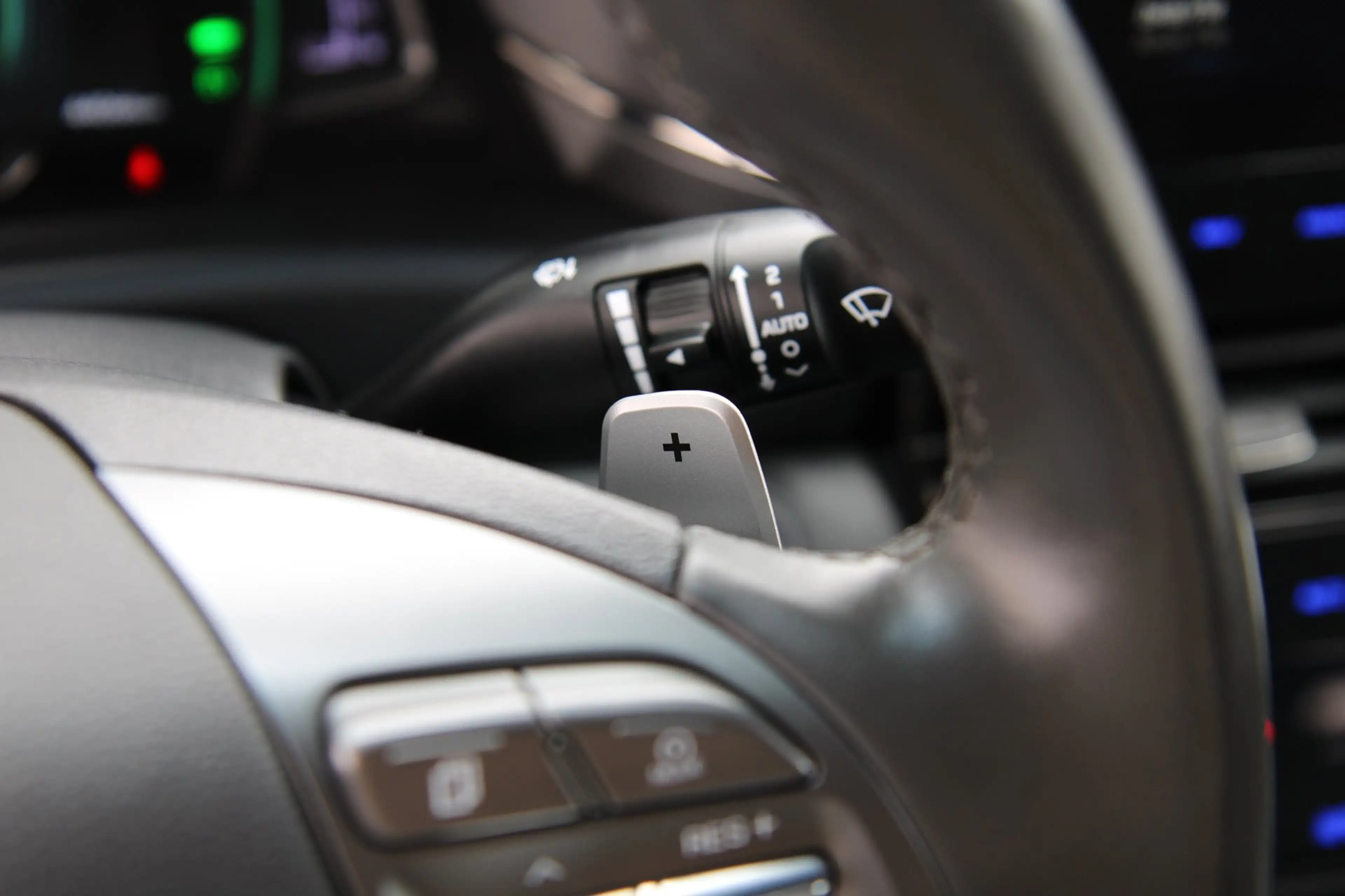 Hyundai IONIQ 1.6 GDi PHEV Carplay Camera Dealer Ond. !! — photo 19