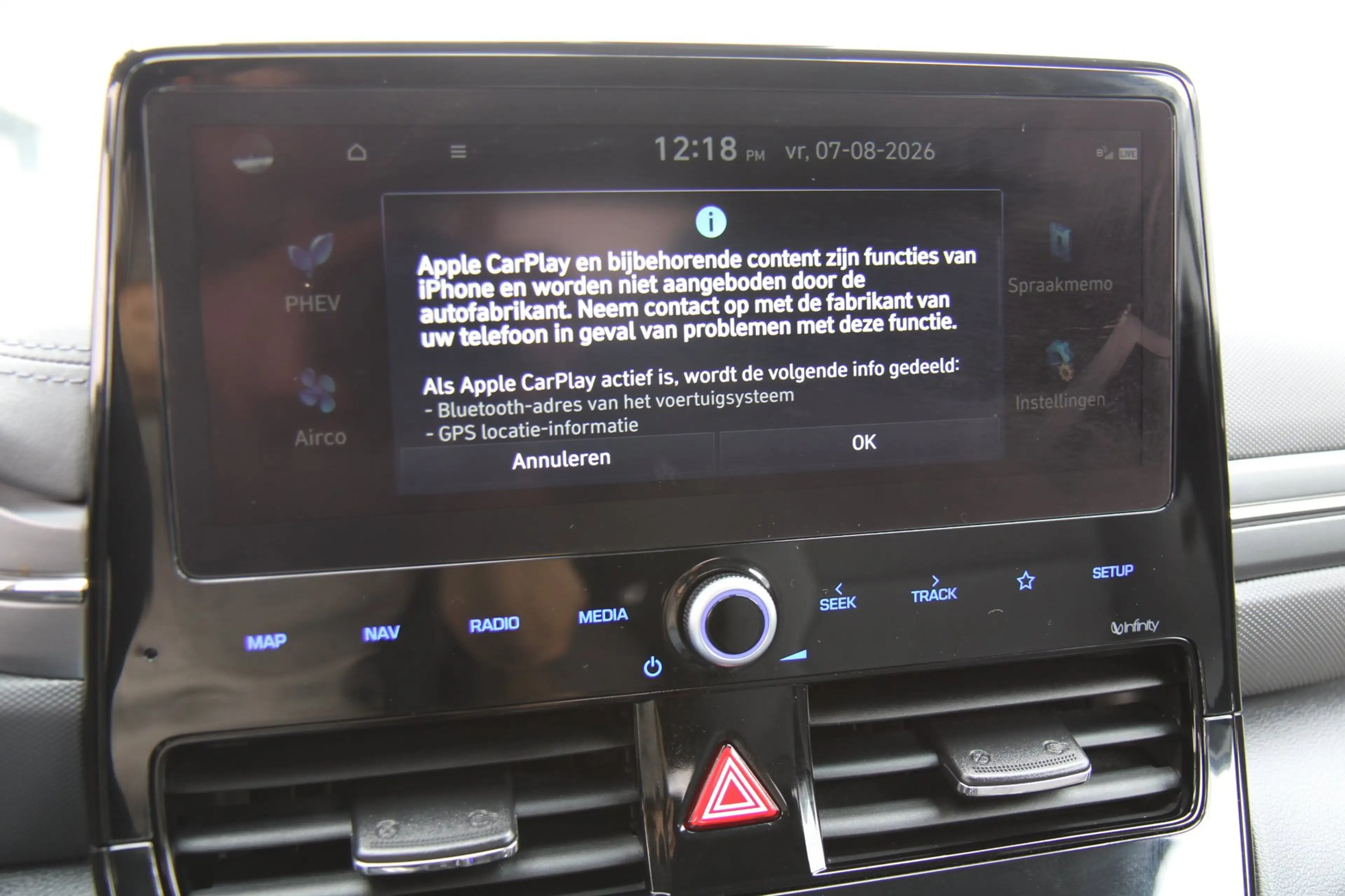 Hyundai IONIQ 1.6 GDi PHEV Carplay Camera Dealer Ond. !! — photo 33