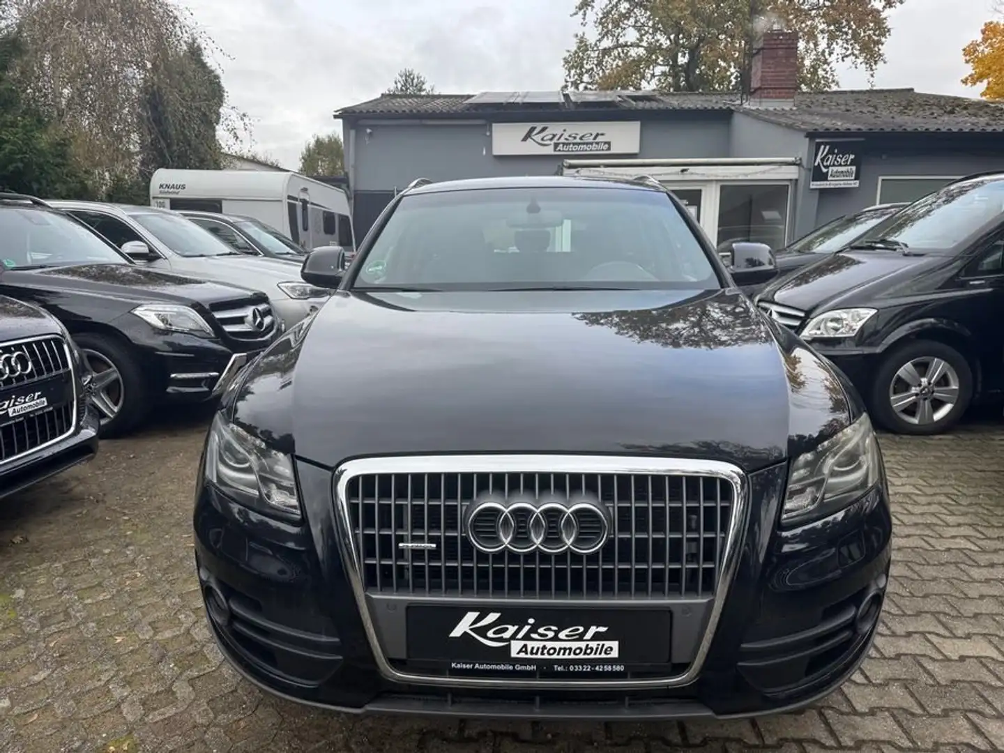 Audi Q5 2.0 TFSI S-Line quattro-komplett Audi Scheckheft Schwarz - 2