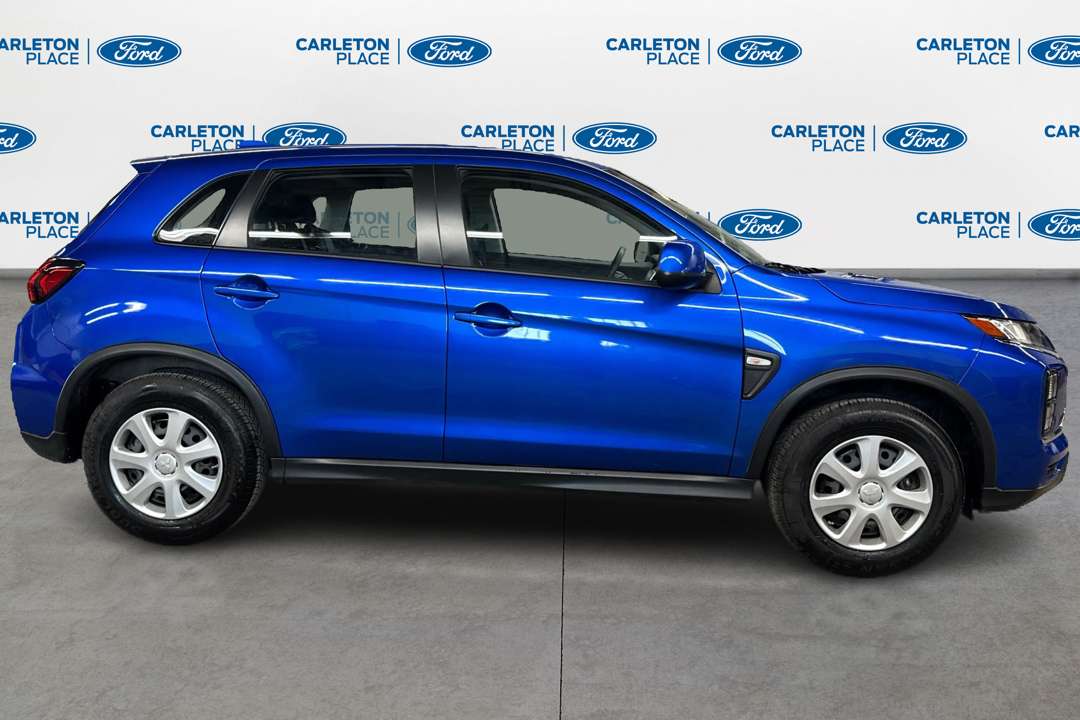 2026 Mitsubishi RVR ES  | CarPlay BackUp Cam 8 Screen Heated Seats — снимка 4