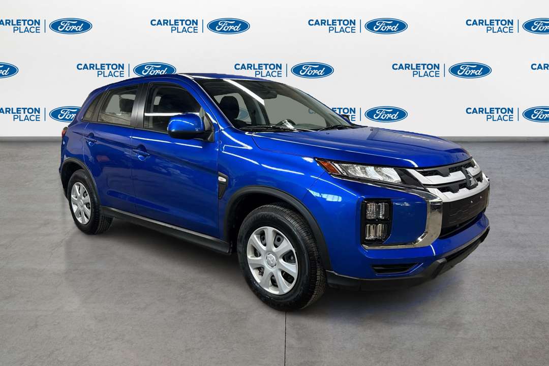 2026 Mitsubishi RVR ES  | CarPlay BackUp Cam 8 Screen Heated Seats