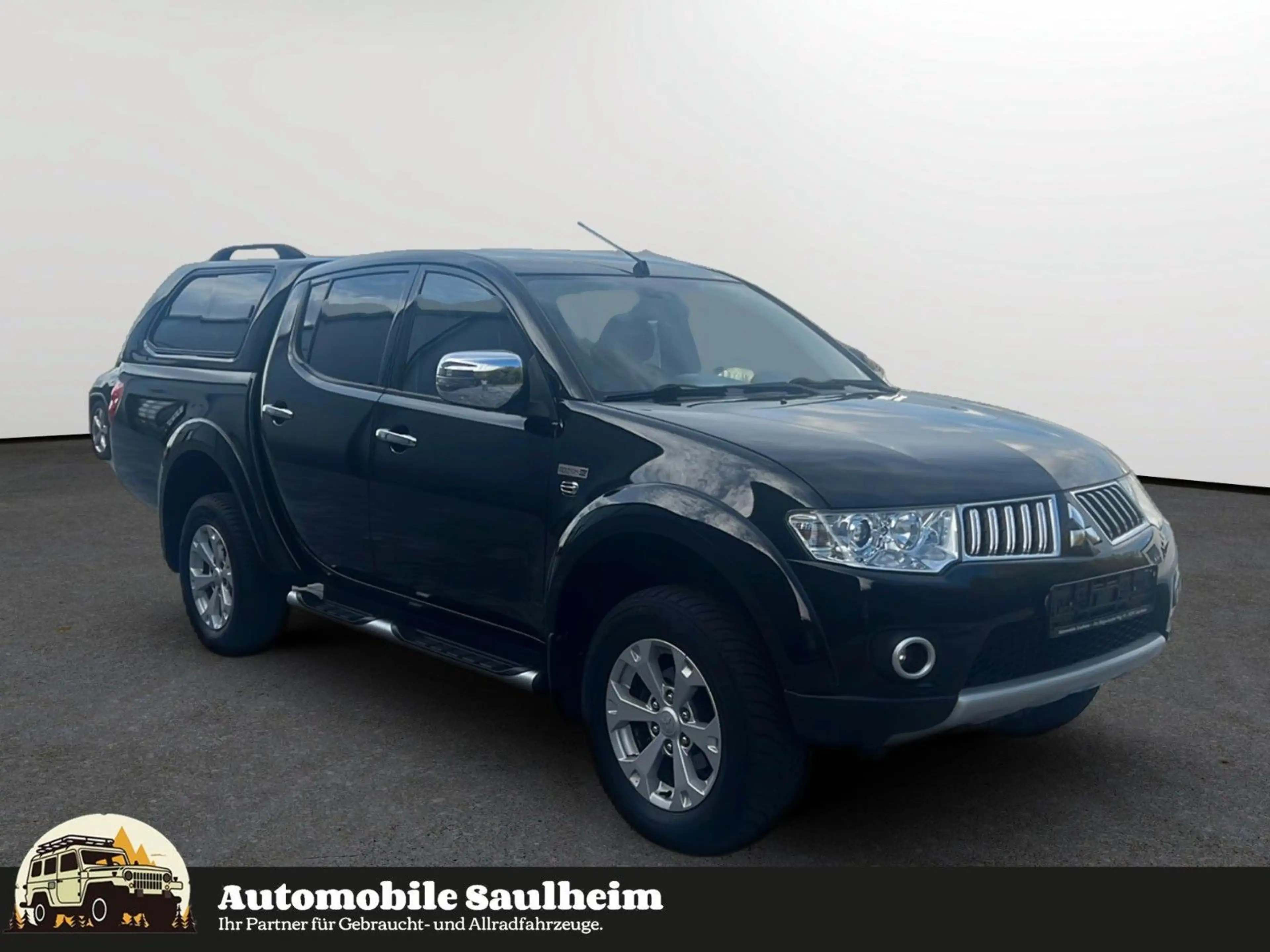 Mitsubishi L200 Edition 20 DoKa*1HAND*HARDTOP*AHK*SHZ* — photo 3