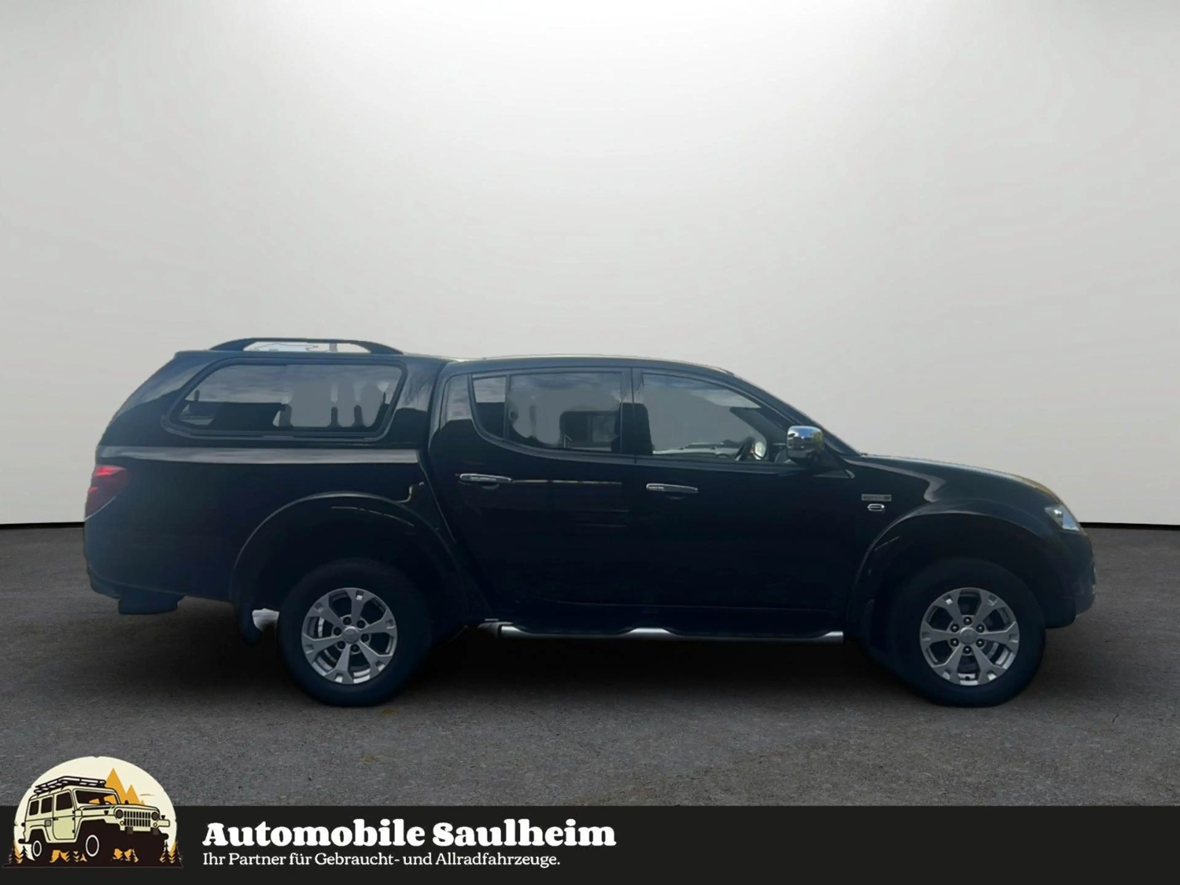 Mitsubishi L200 Edition 20 DoKa*1HAND*HARDTOP*AHK*SHZ* — photo 8
