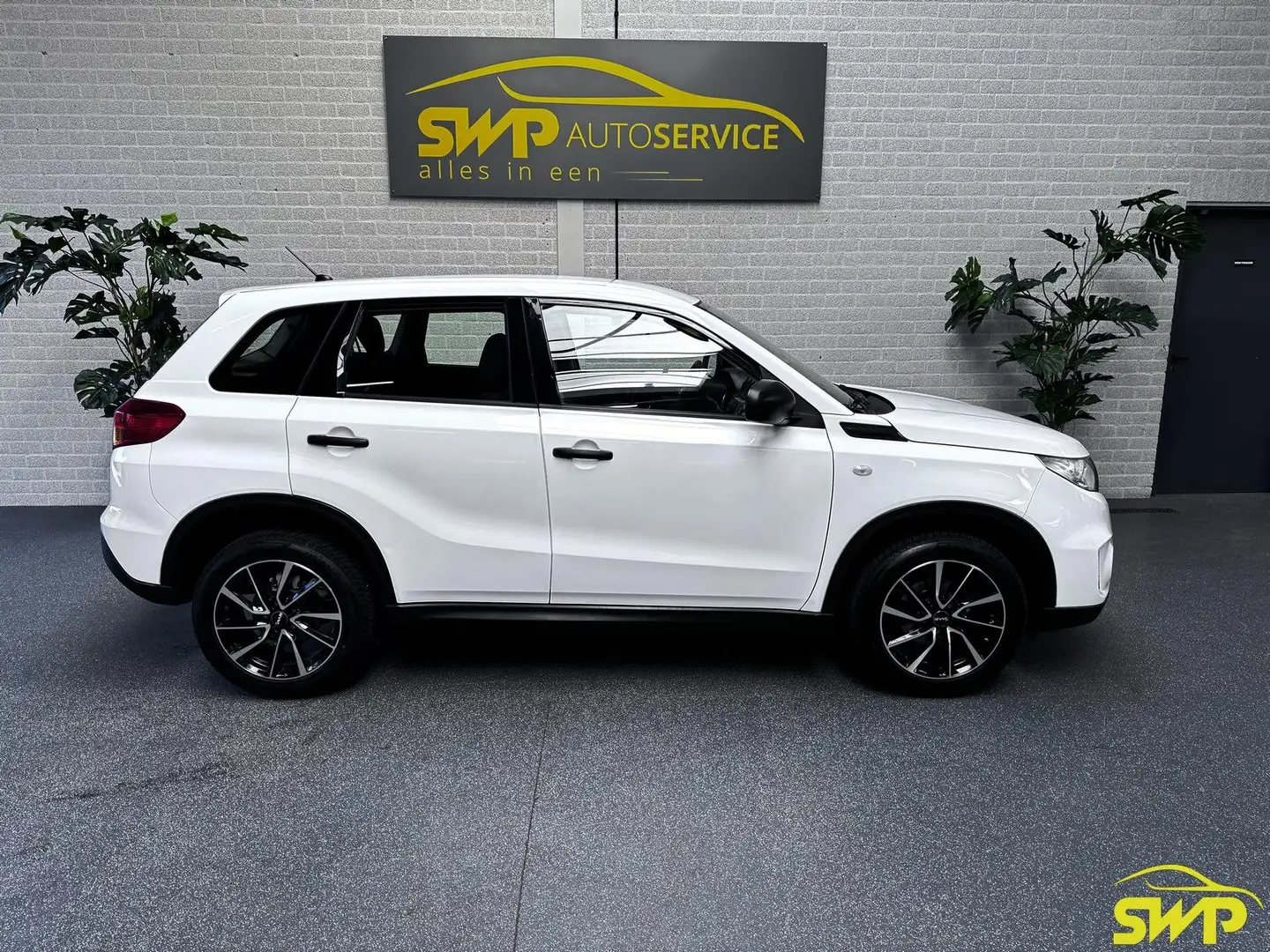 Suzuki Vitara 1.6 Comfort | Airco | 17 inch wielen | Volledig on Blanc - 2