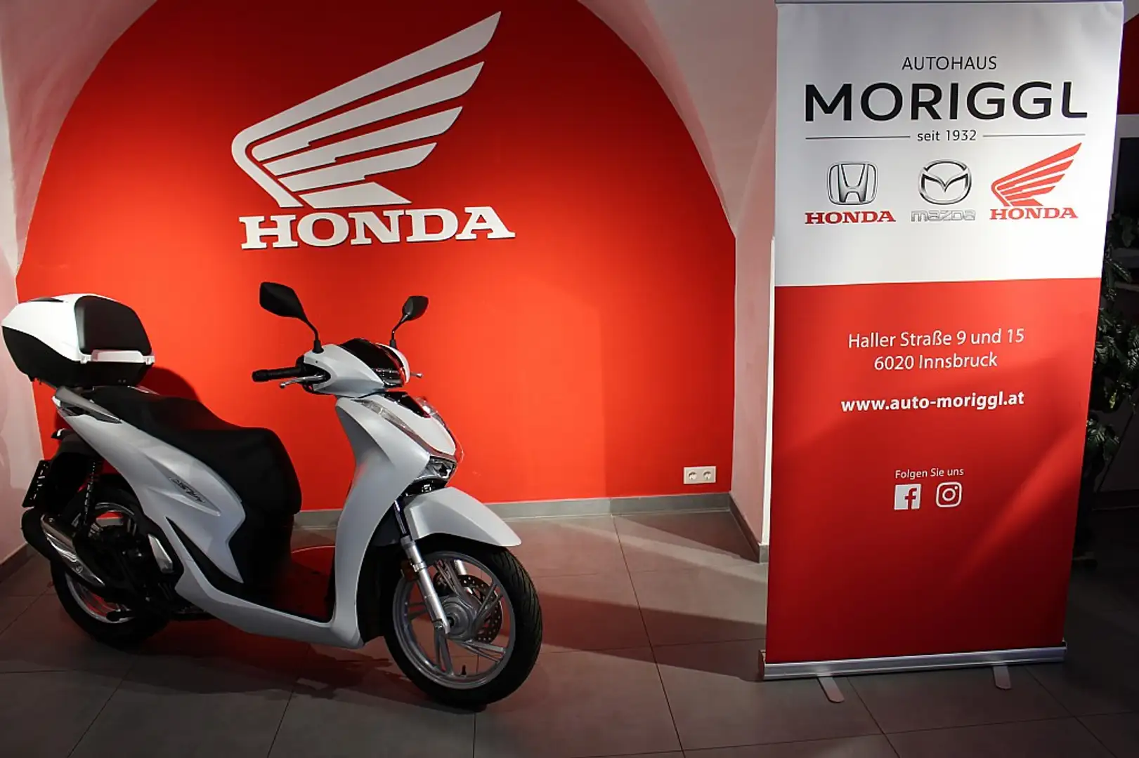 Honda SH125i mit Smart Box Blanc - 1