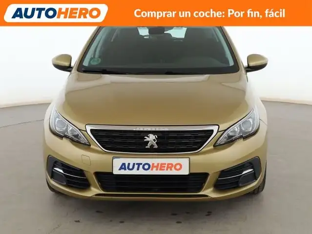 Peugeot 308 view 9