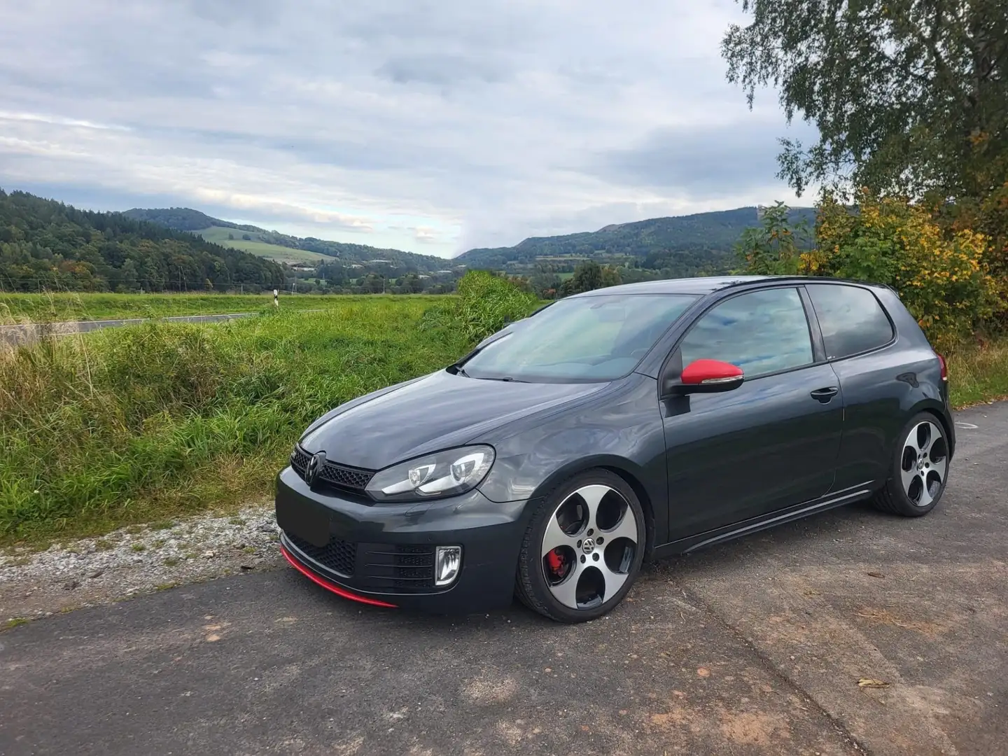 Volkswagen Golf GTI 2.0 Grau - 1