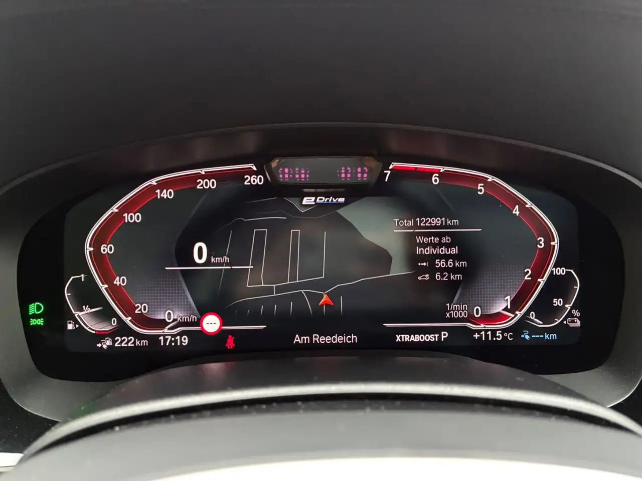 BMW 530E TOURING LUXE LINE - 292ch - 123 000KMS - TOIT PANORAMIQUE - 360° CAMÉRA - CAMÉRA D'AIDE AU STATIONNEMENT - HAYON ARRIÈRE ÉLECTRIQUE