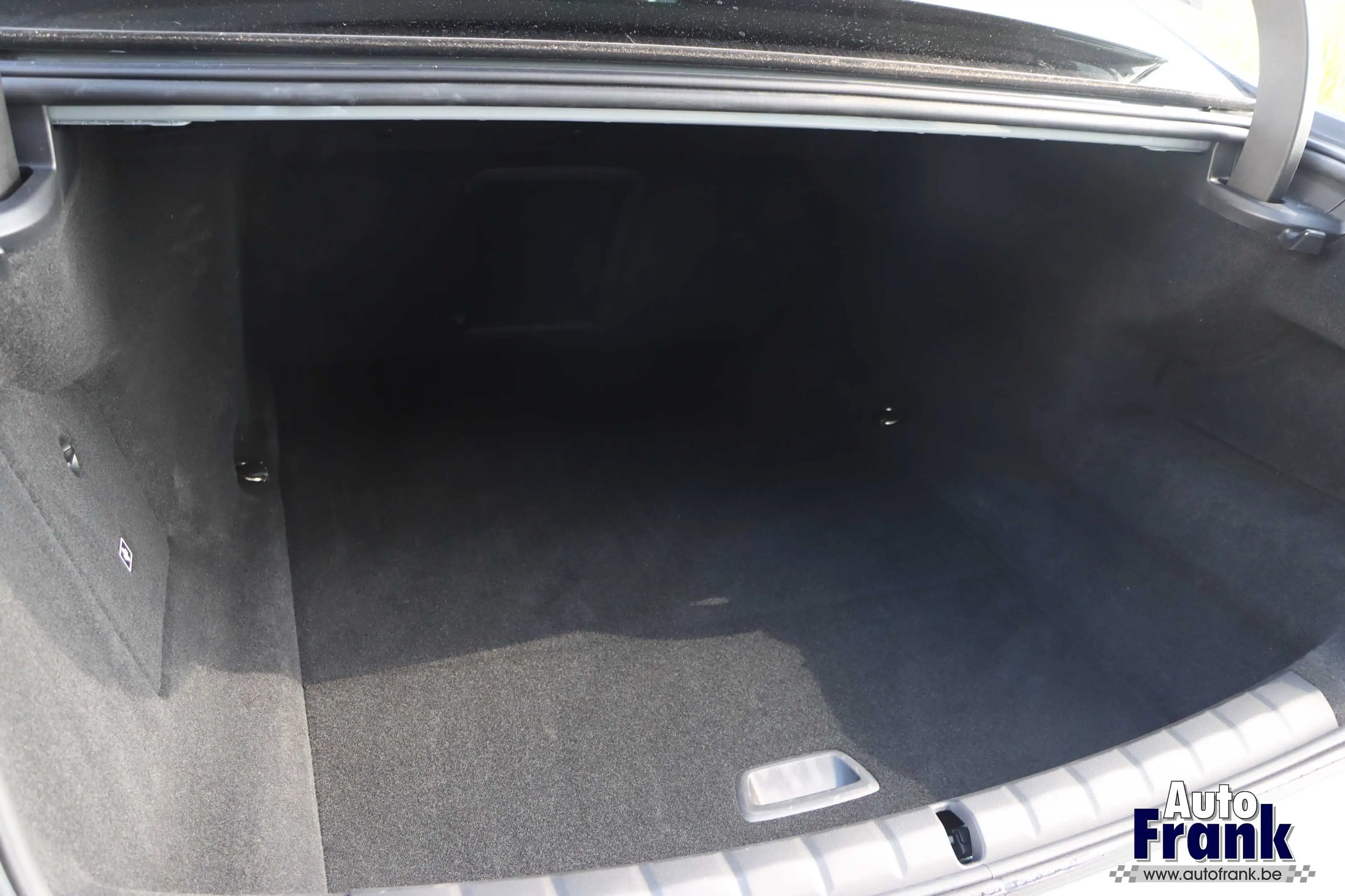 BMW i7 60 / 4X4 / M-SPORT-PRO / DRIV & PARK PRO / TREKHK — photo 12