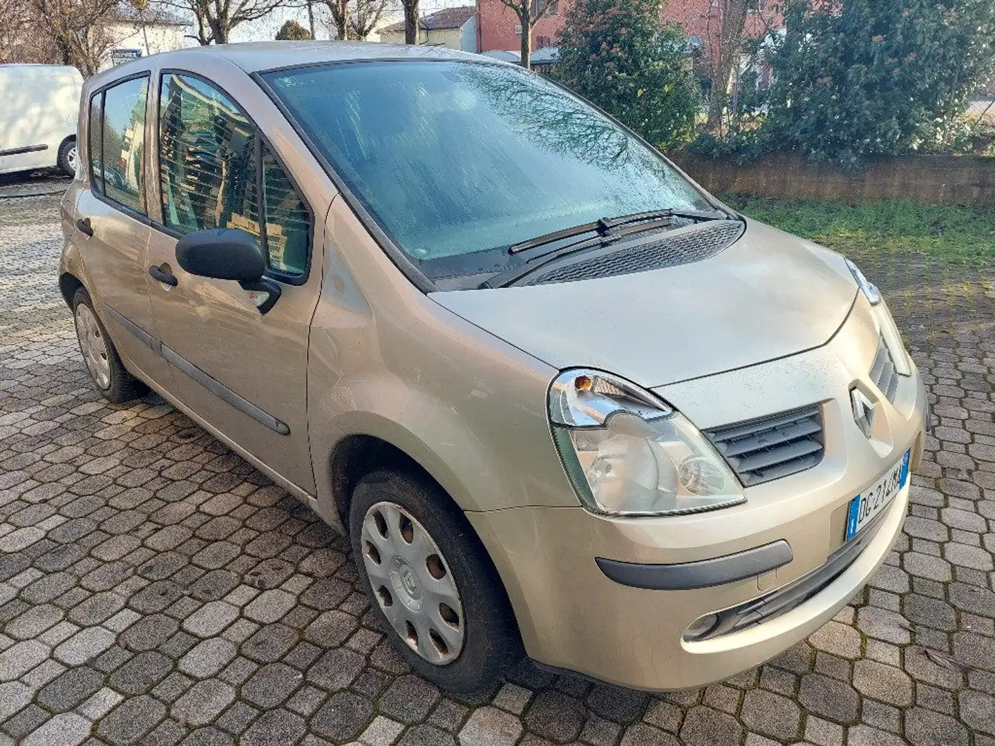 Renault Modus 1.2 16V Dynamique Beige - 2