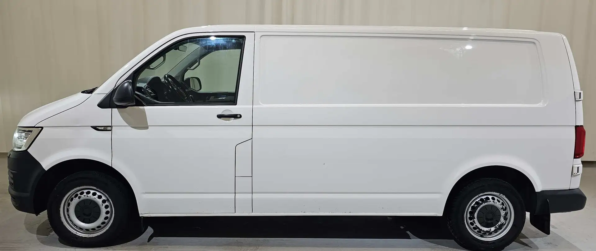 Volkswagen T6 Transporter LR - LED, AHK, Tempomat, Standheizung, uvm. Weiß - 2