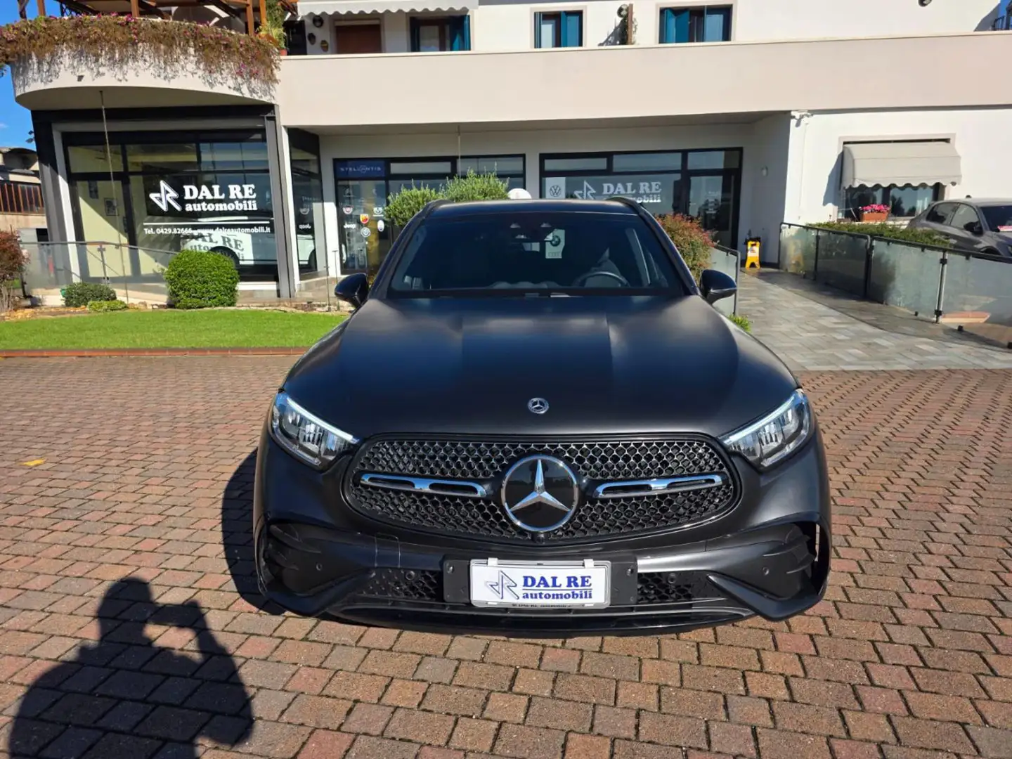 Mercedes-Benz GLC 220 d 4Matic Mild Hybrid AMG Line Advanced Grigio - 2
