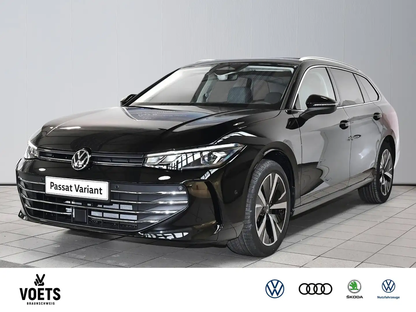 Volkswagen Passat Variant 1.5 eTSI Business AHK.+LED Černá - 1