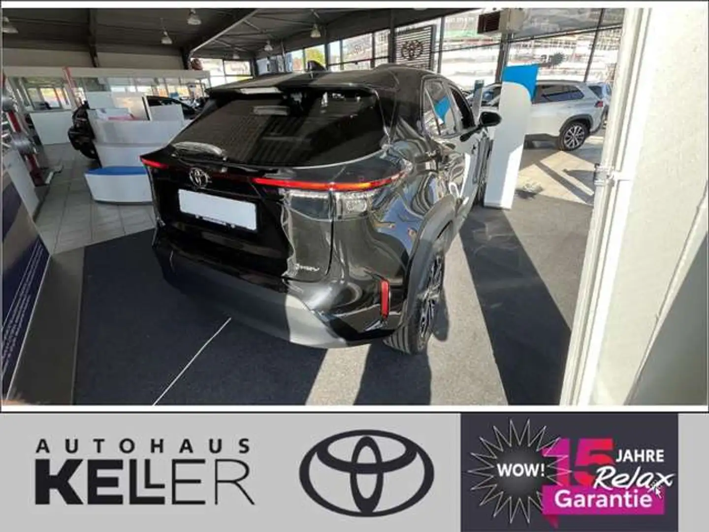 Toyota Yaris Cross Hybrid 130 1.5 VVT-i Teamplayer Schwarz - 2