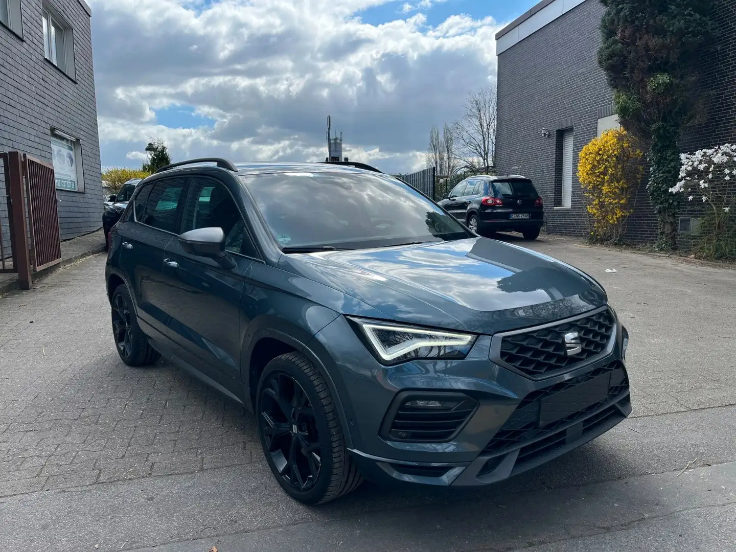 SEAT Ateca FR / virtual cockpit / Top View, 360° /LED Grijs - 1