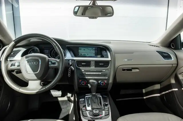 Audi A5 view 7