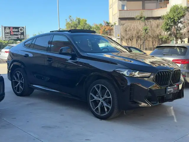 BMW X6 G06 LCI 2023 xdrive40i M Sport 380cv STRAFULL TAGLIANDI UFF. BMW - PRONTA CONSEGNA