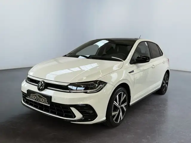 Volkswagen Polo view 2