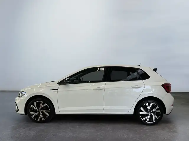 Volkswagen Polo view 3
