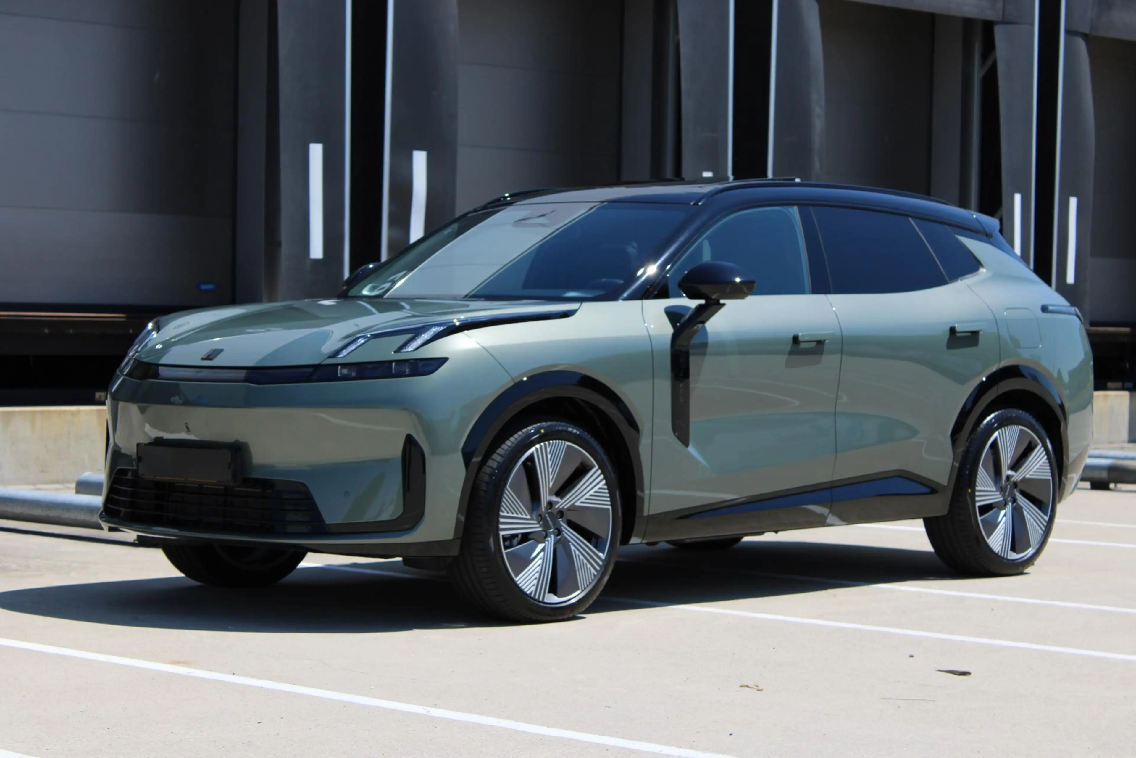 Lynk & Co 08 More | Vanaf 10-2026 beschikbaar | 200km Hybride | — photo 5