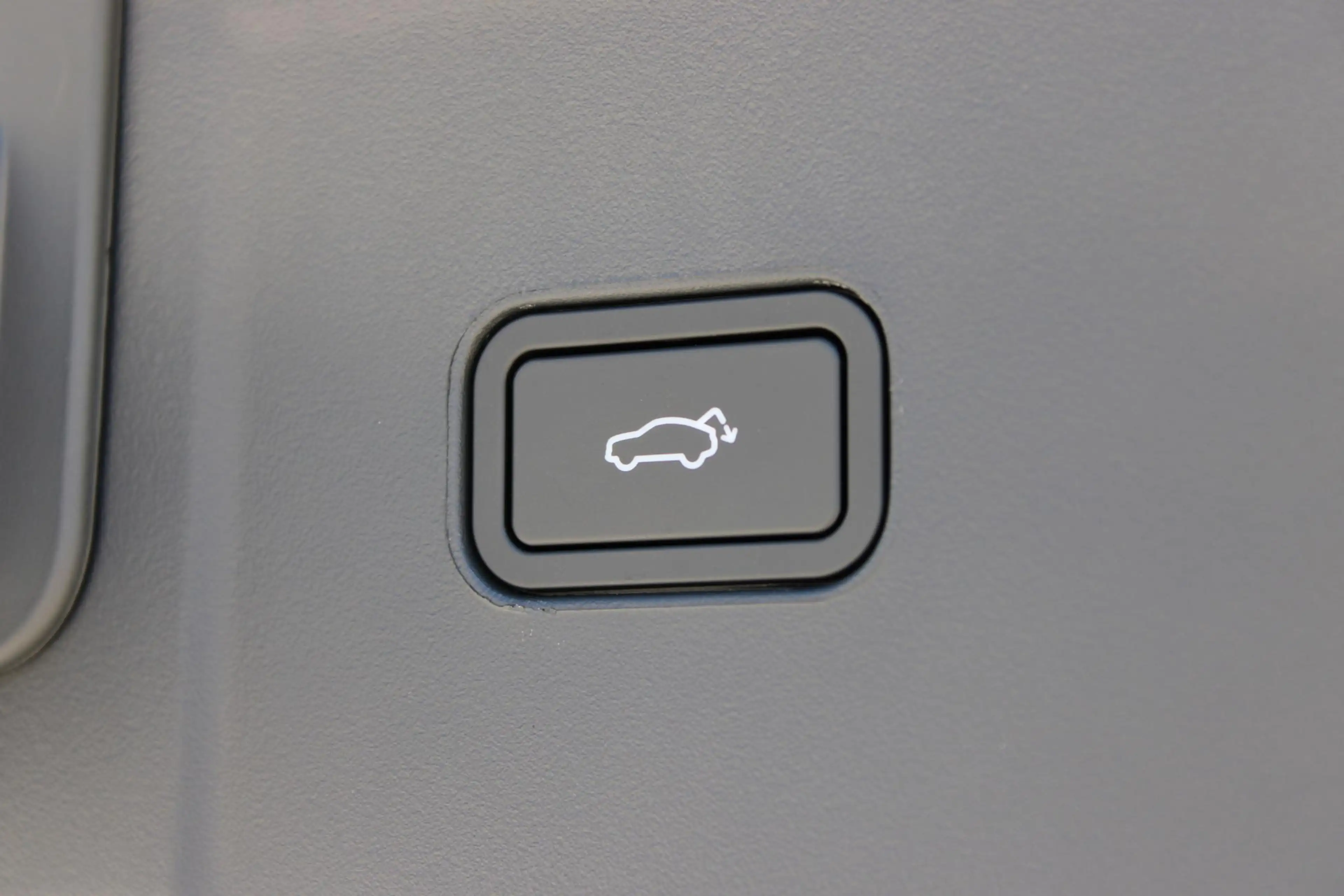 Lynk & Co 08 More | Vanaf 10-2026 beschikbaar | 200km Hybride | — photo 12