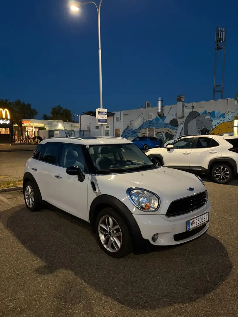MINI Countryman D Weiß - 1