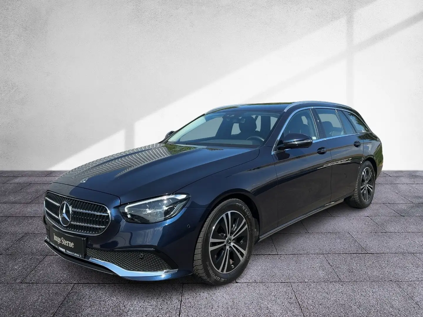 Mercedes-Benz E 200 d T-Modell Austria Edition Avantgarde RKam Shz Blau - 2