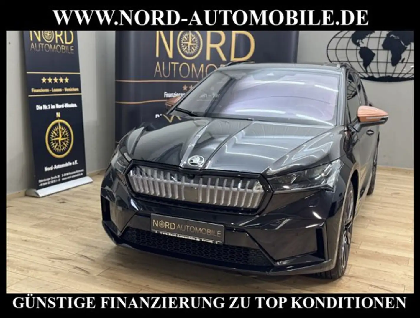 Skoda Enyaq iV 80 x Founders Edition Suite Pano/AHK/21 Founder Schwarz - 1