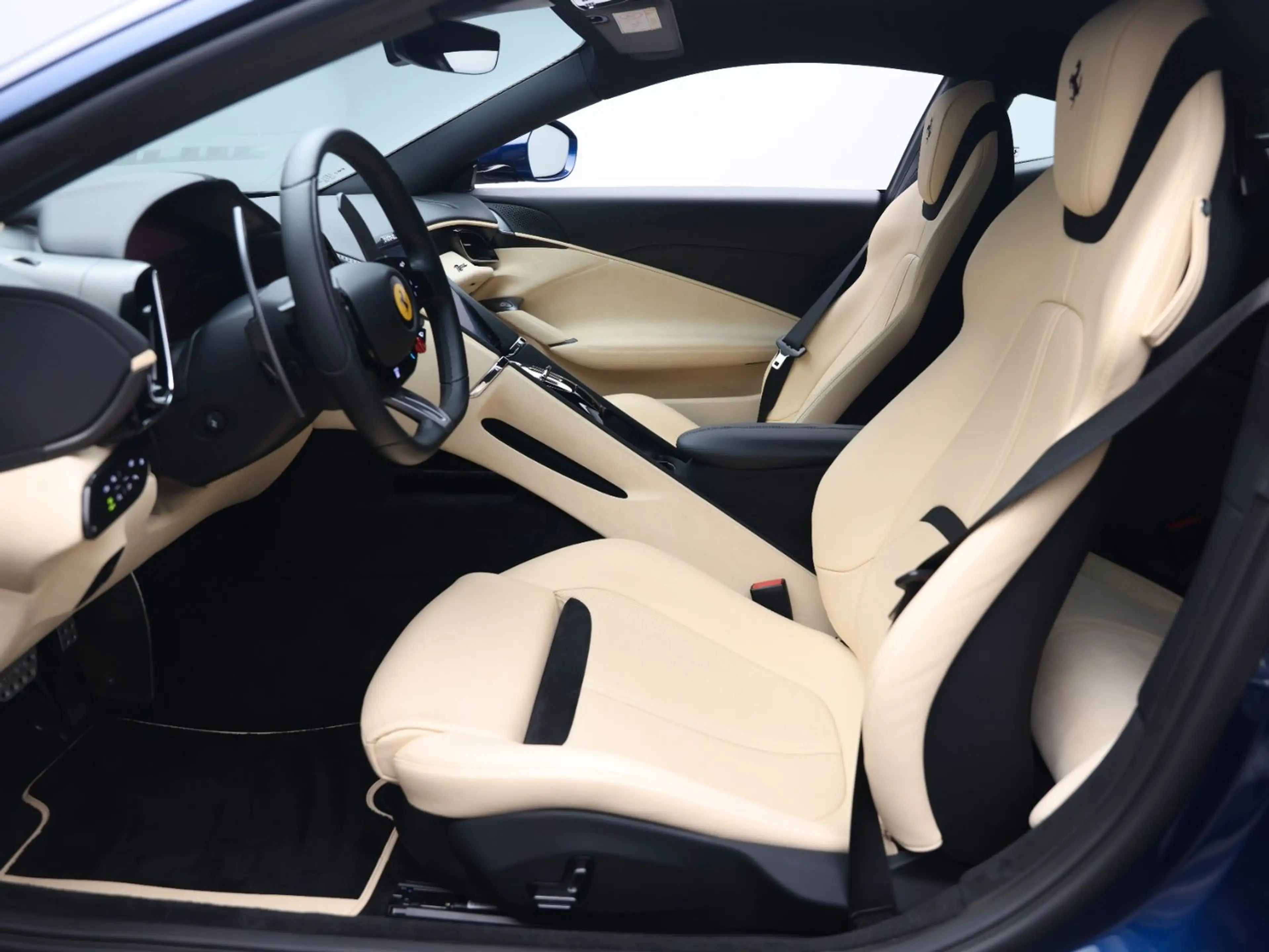 Ferrari Roma ***Ferrari Frankfurt*** — photo 10