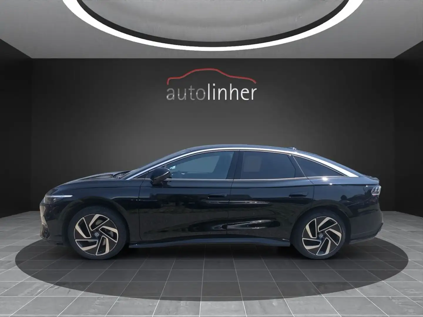 Volkswagen ID.7 Pro 77kW Černá - 2