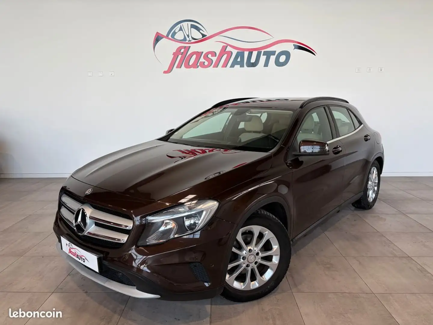 Mercedes-Benz GLA 220 Classe MERCEDES 220 CDi 4MATIC 7G-DCT 163cv-BVA-2014 - 1