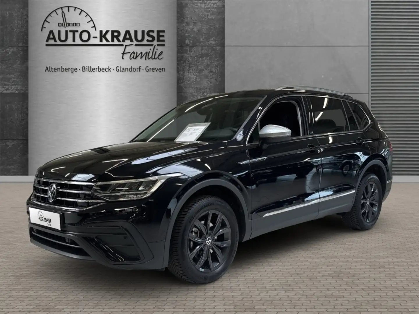 Volkswagen Tiguan Allspace EU6d 1.5 TSI ACT Move OPF Klima Navo Telefon Sitzh Černá - 1
