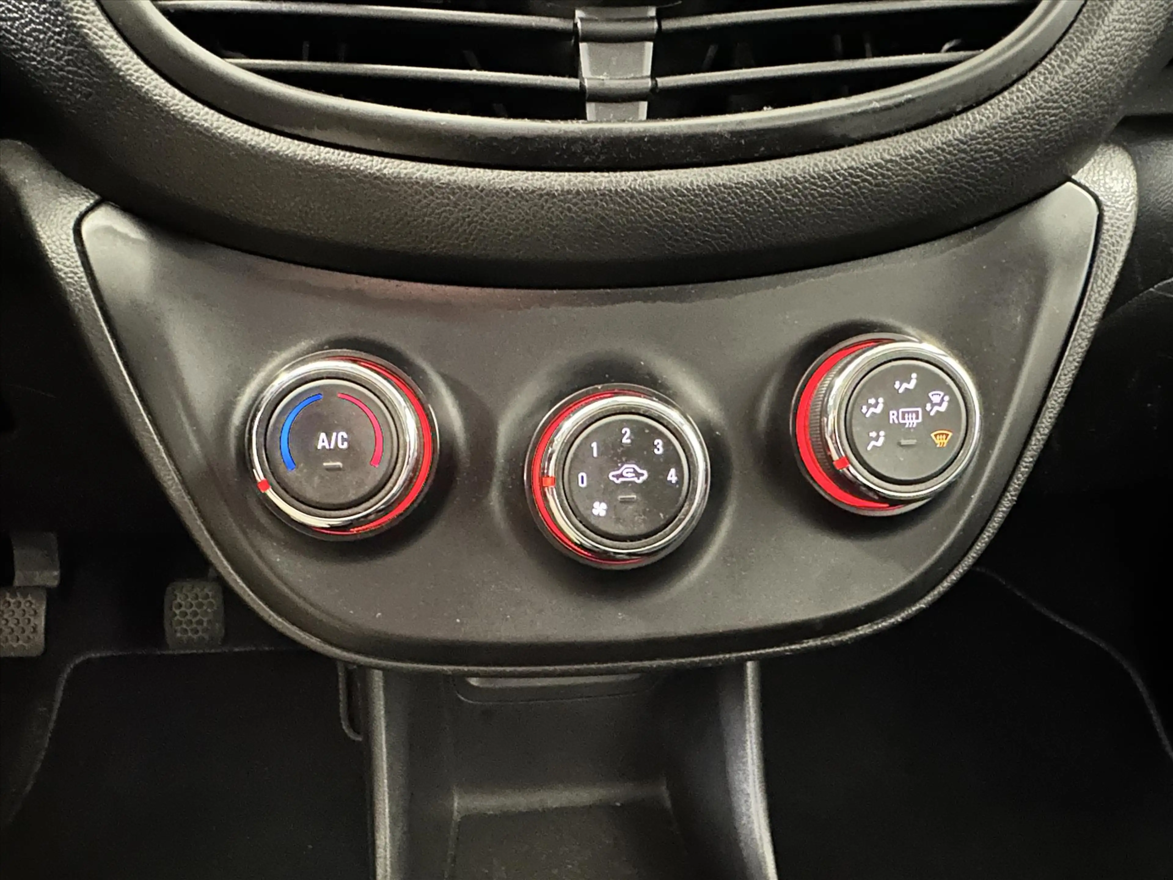 Opel Karl 1.0 ecoFLEX 75pk Edition* Airco / Cruise / PDC / B — photo 8