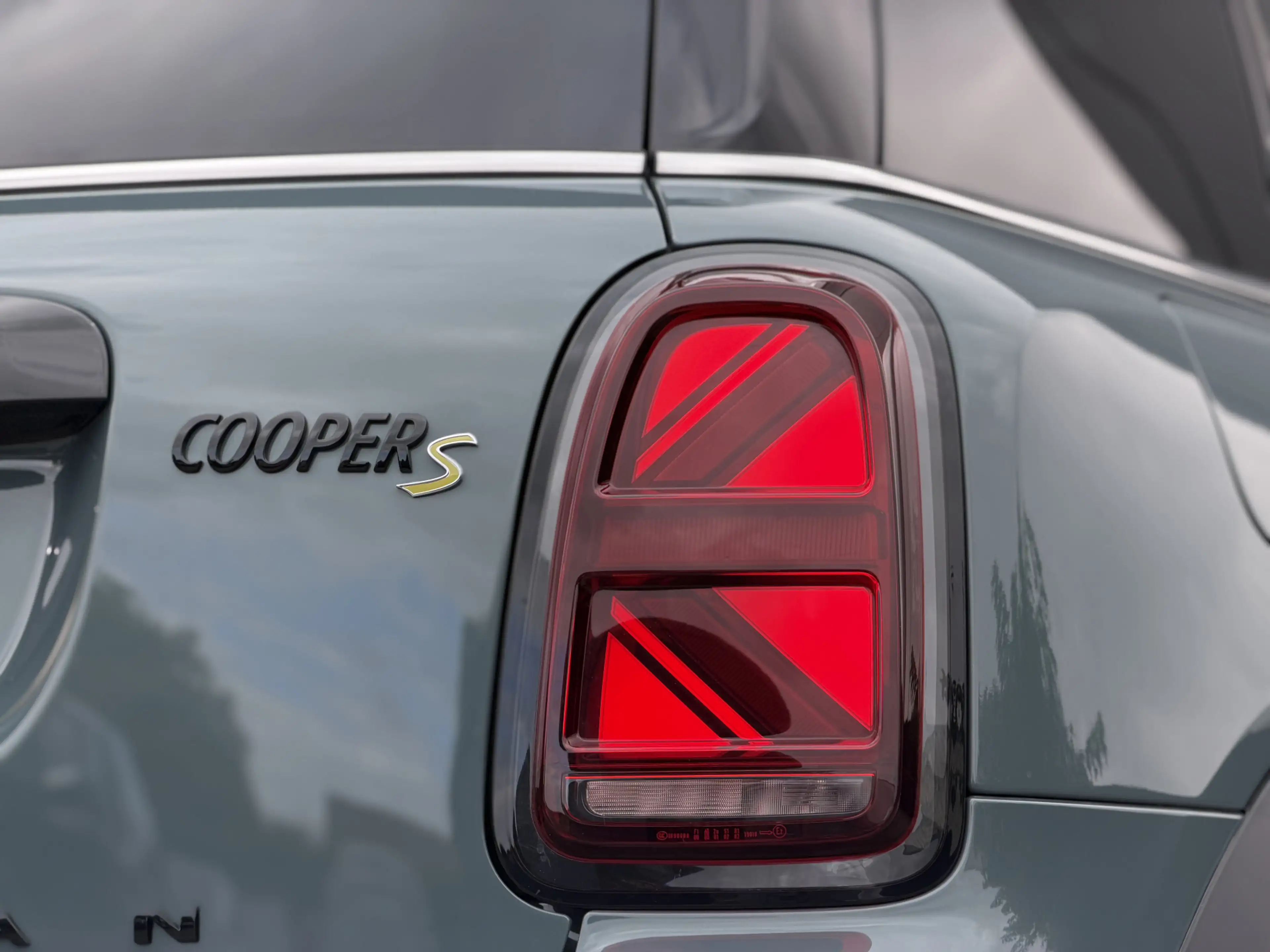 MINI Cooper SE Countryman 1.5 Hybrid ALL4 | JCW | Panorama | Chesterfield | — photo 13