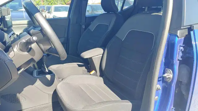 Dacia Sandero view 11