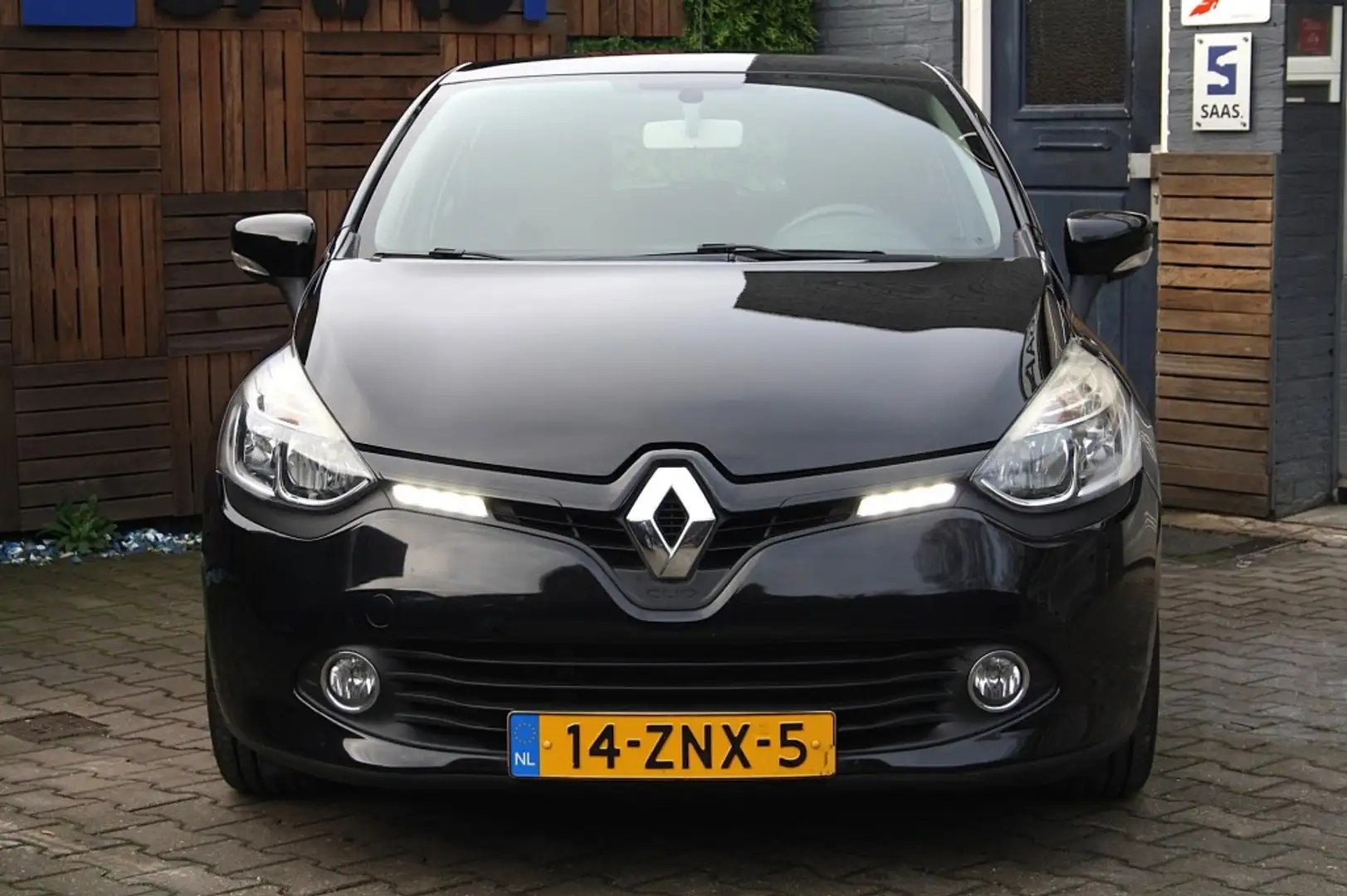 Renault Clio 0.9 TCe / NAP / Ond. hist volledig / Airco / Cruis Zwart - 2