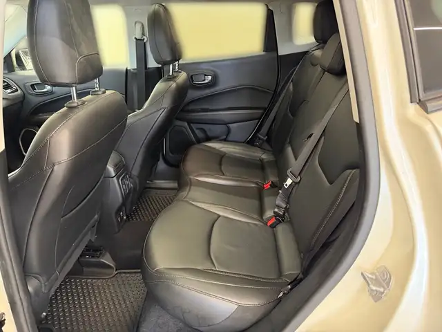 Jeep Compass view 7