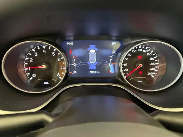 Jeep Compass view 4