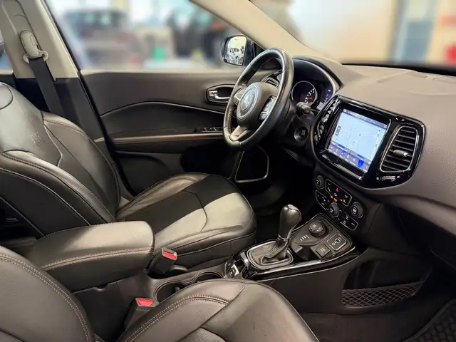 Jeep Compass view 12