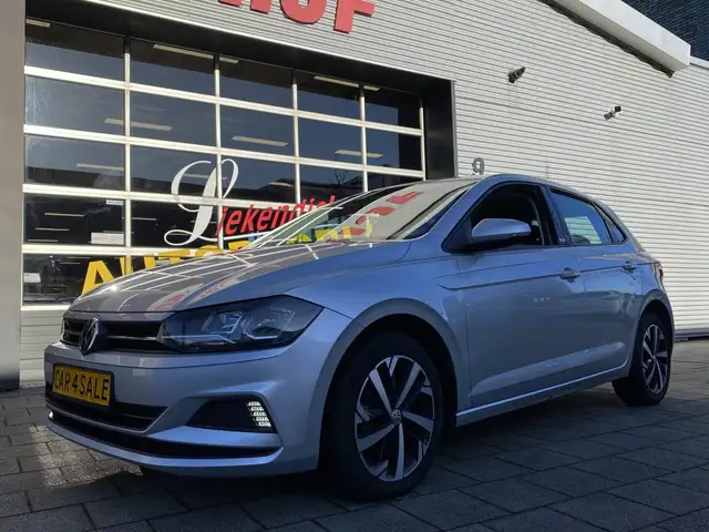 Volkswagen Polo 1.0 MPI Comfortline Business - Navigatie - Airco I
