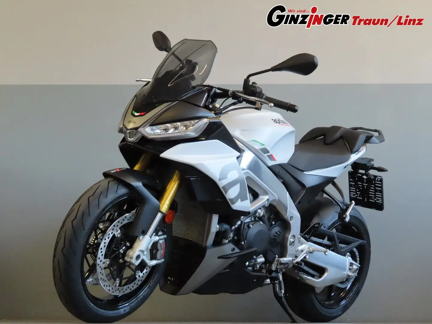 Aprilia Tuono ab 210€ monatlich Weiß - 1