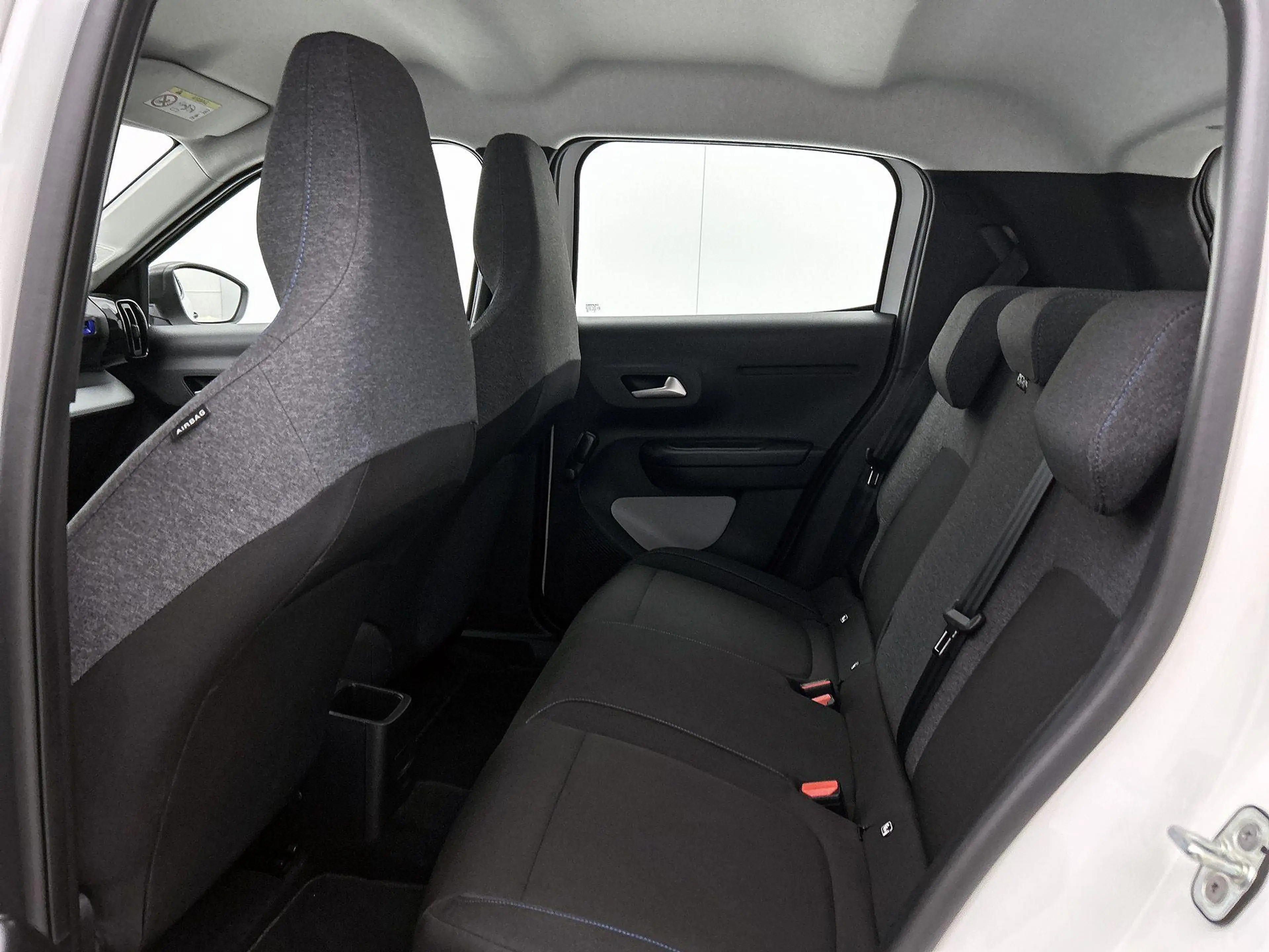 Citroen E-C3 You 113pk 44 kWh | Automaat | Accu 95% | | Airco | — photo 15