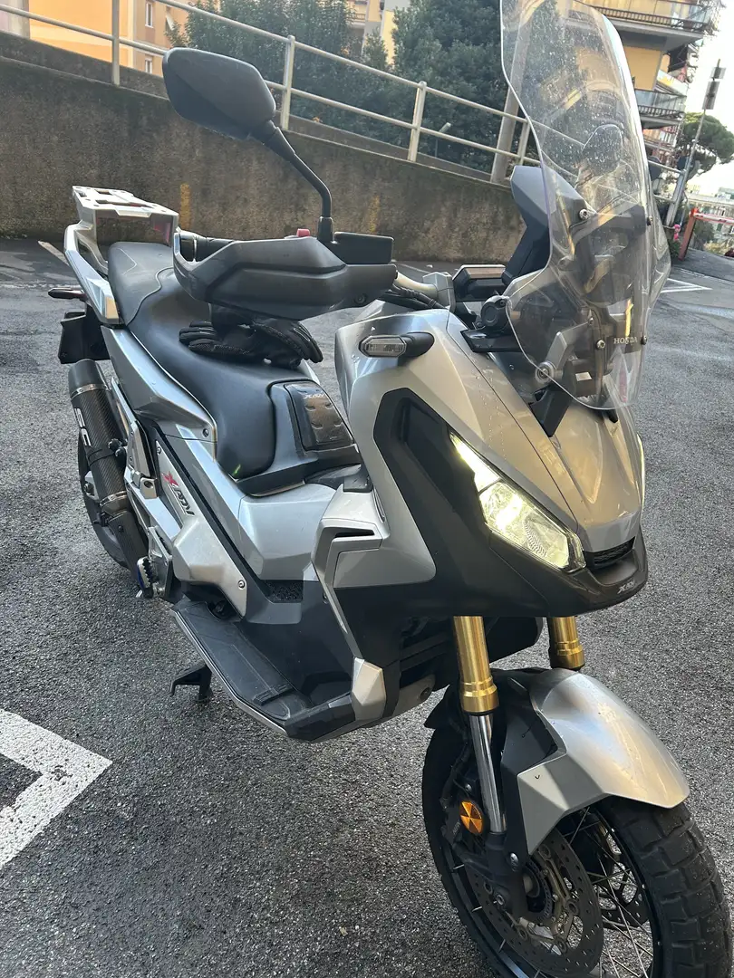 Honda X-ADV - 1
