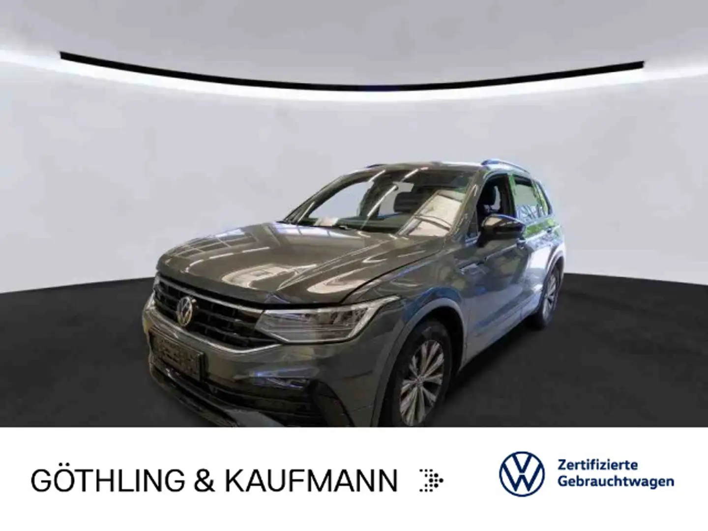 Volkswagen Tiguan R-Line 1.5 TSI 110kW*DSG*AHK*KAM*NAVI*Bla Grau - 1