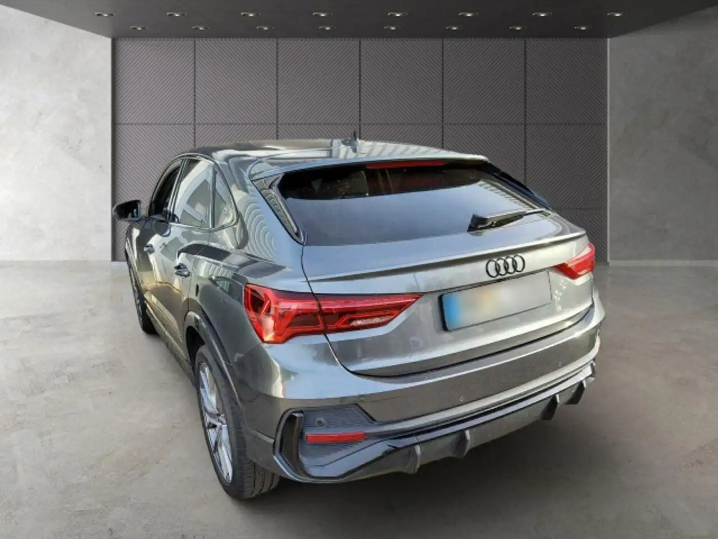 Audi Q3 S line 45TFSI e Stro LED 360° SONOS Grau - 2