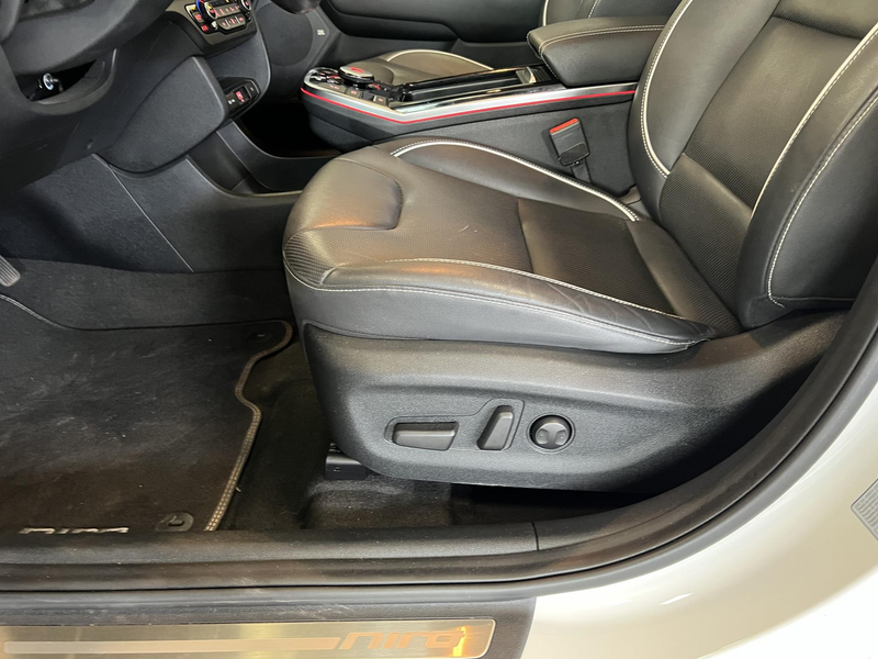 Kia e-Niro ExecutiveLine 64 kWh Kia e-Niro ExecutiveLine 64kW — photo 14